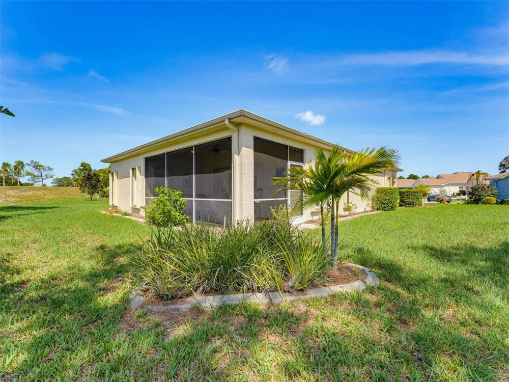 2542 SANDY HILL COURT Holiday, FL 34691