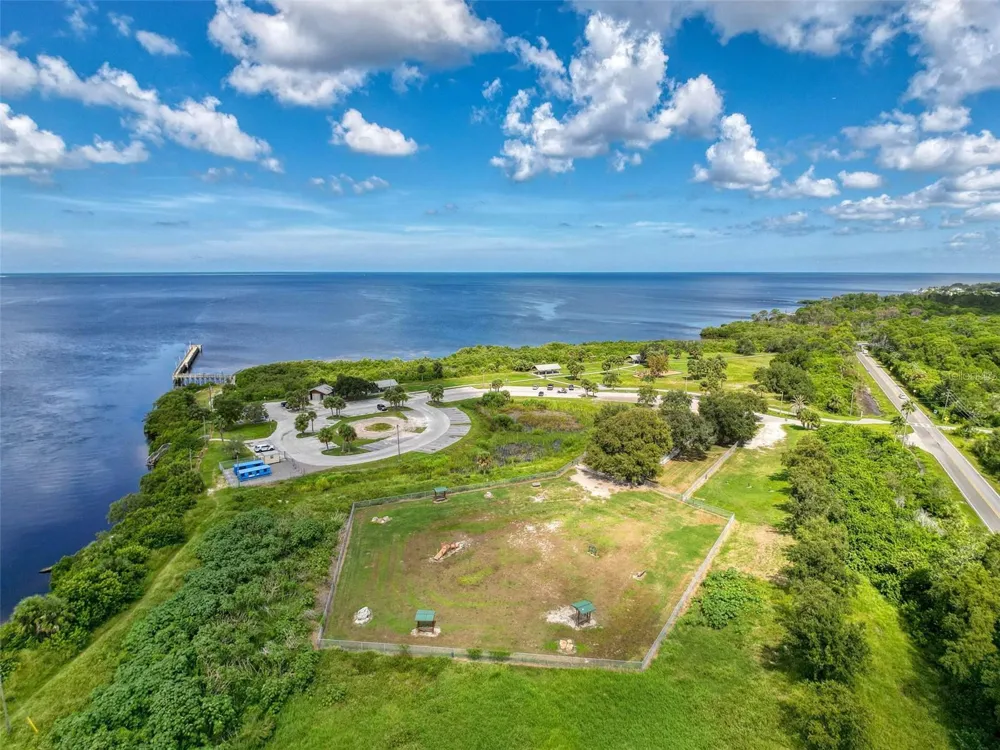 2542 SANDY HILL COURT Holiday, FL 34691