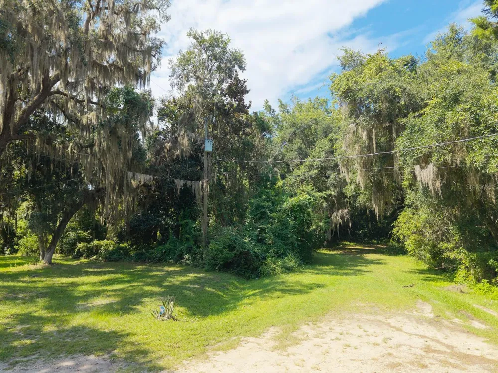 102 CEDAR CREEK ROAD Palatka, FL 32177