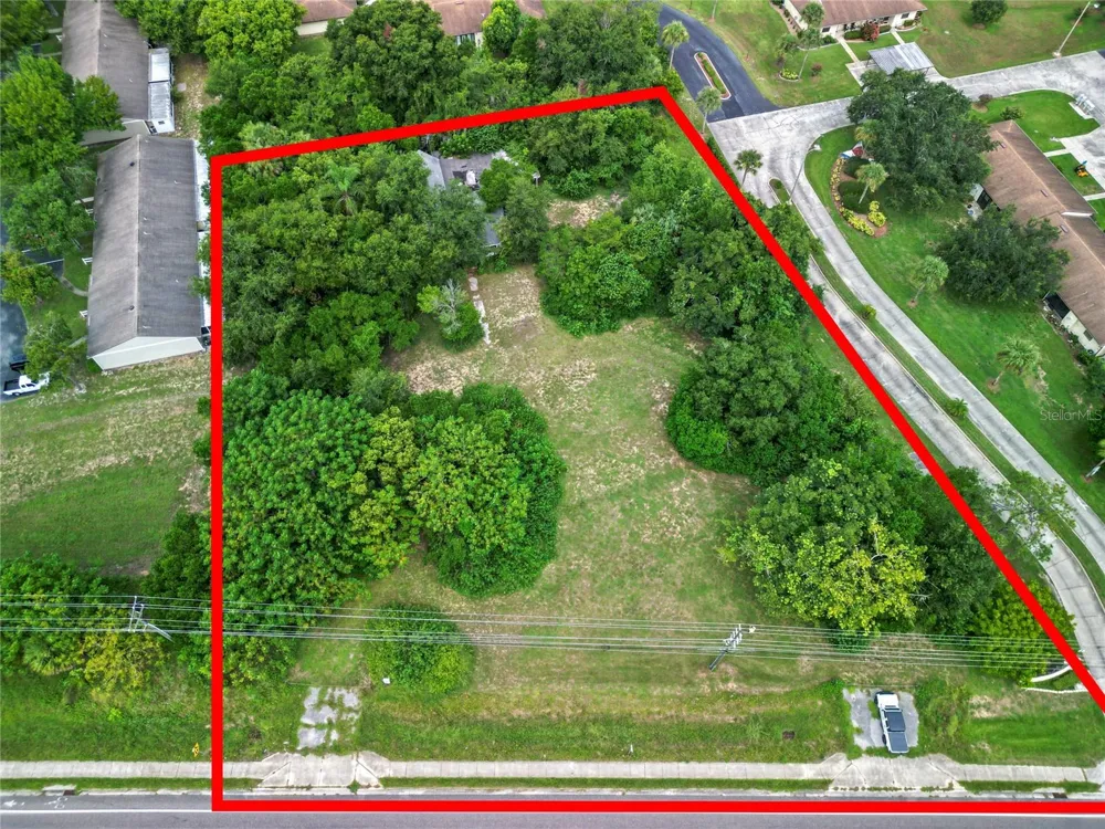 30035 STATE ROAD 19 Tavares, FL 32778