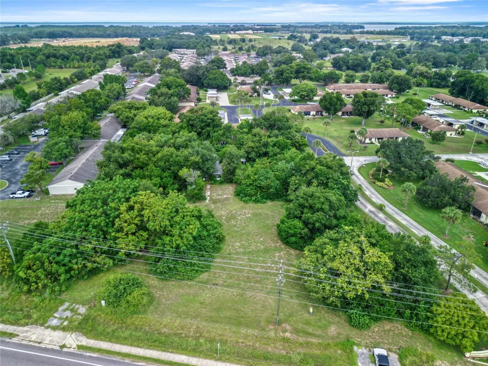 30035 STATE ROAD 19 Tavares, FL 32778