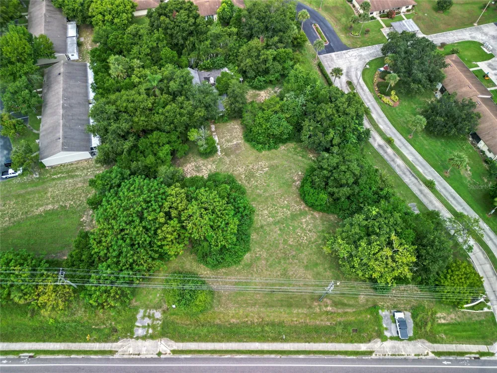 30035 STATE ROAD 19 Tavares, FL 32778