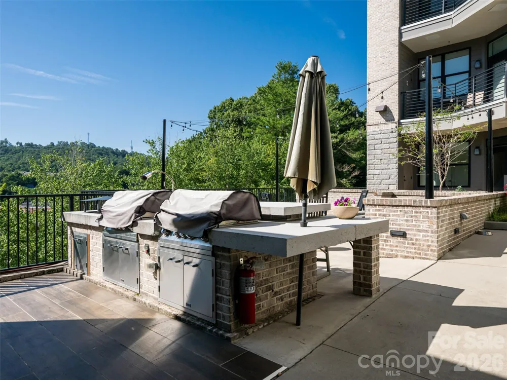 55 S Market Street #515 Asheville, NC 28801