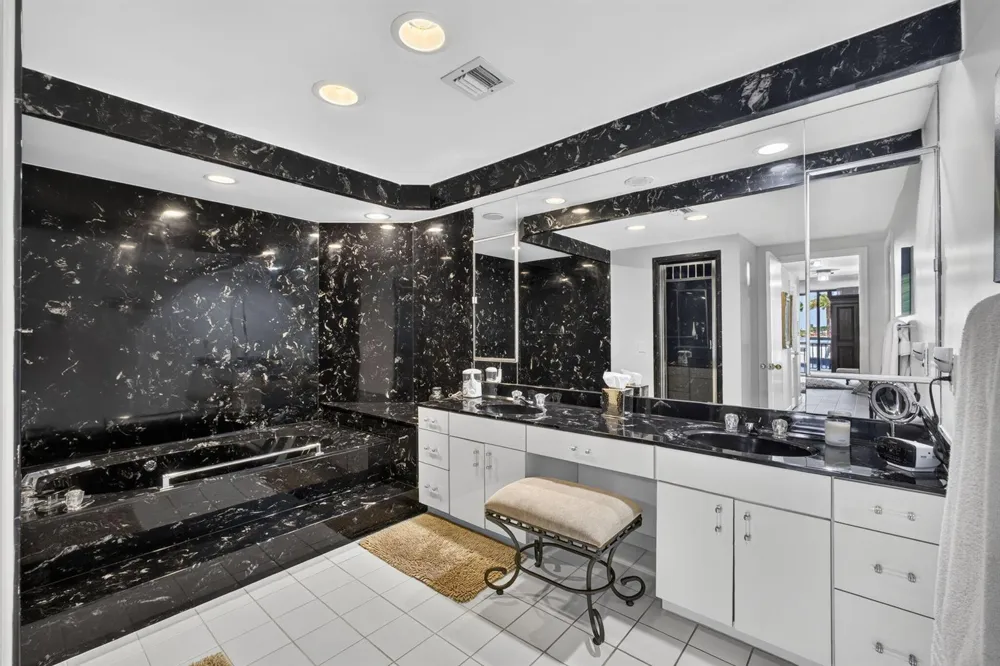 3140 S Ocean Boulevard #101 S Palm Beach, FL 33480