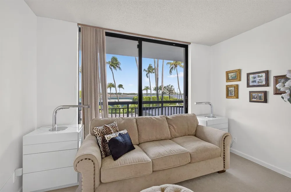 3140 S Ocean Boulevard #101 S Palm Beach, FL 33480