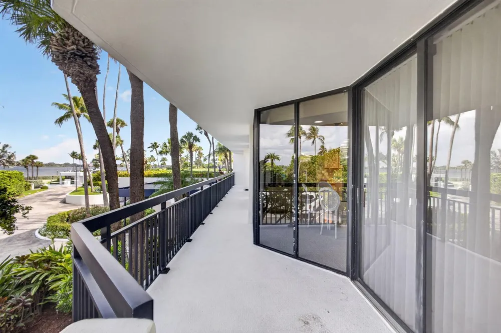 3140 S Ocean Boulevard #101 S Palm Beach, FL 33480