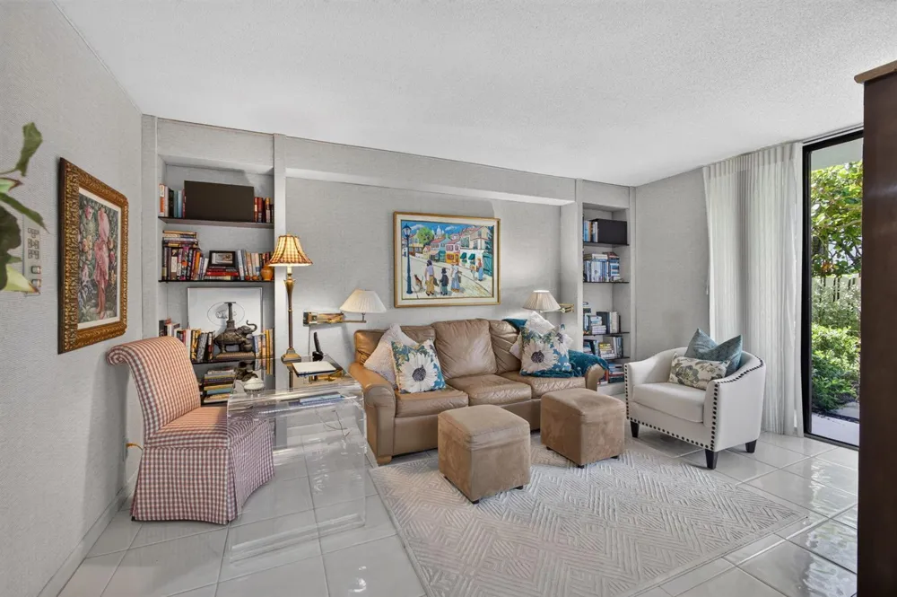 3140 S Ocean Boulevard #101 S Palm Beach, FL 33480