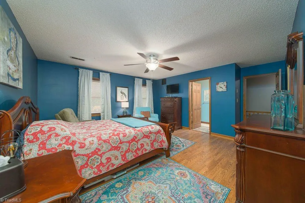 204 Linville Springs Road Kernersville, NC 27284