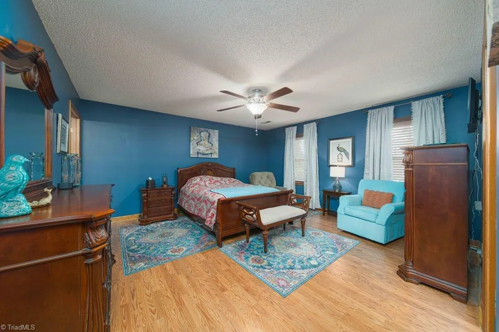 204 Linville Springs Road Kernersville, NC 27284