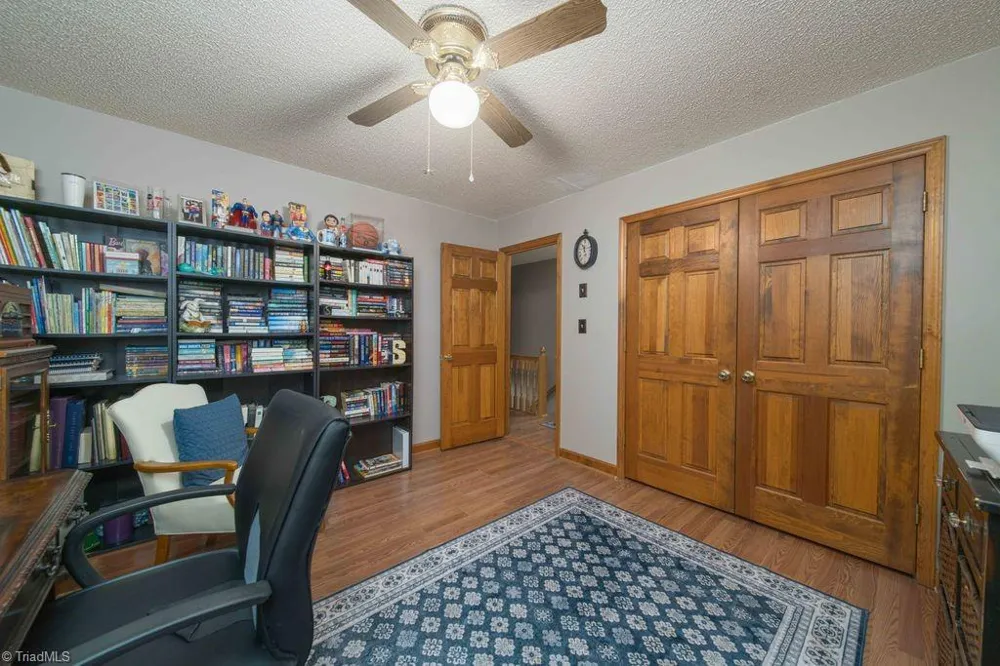204 Linville Springs Road Kernersville, NC 27284