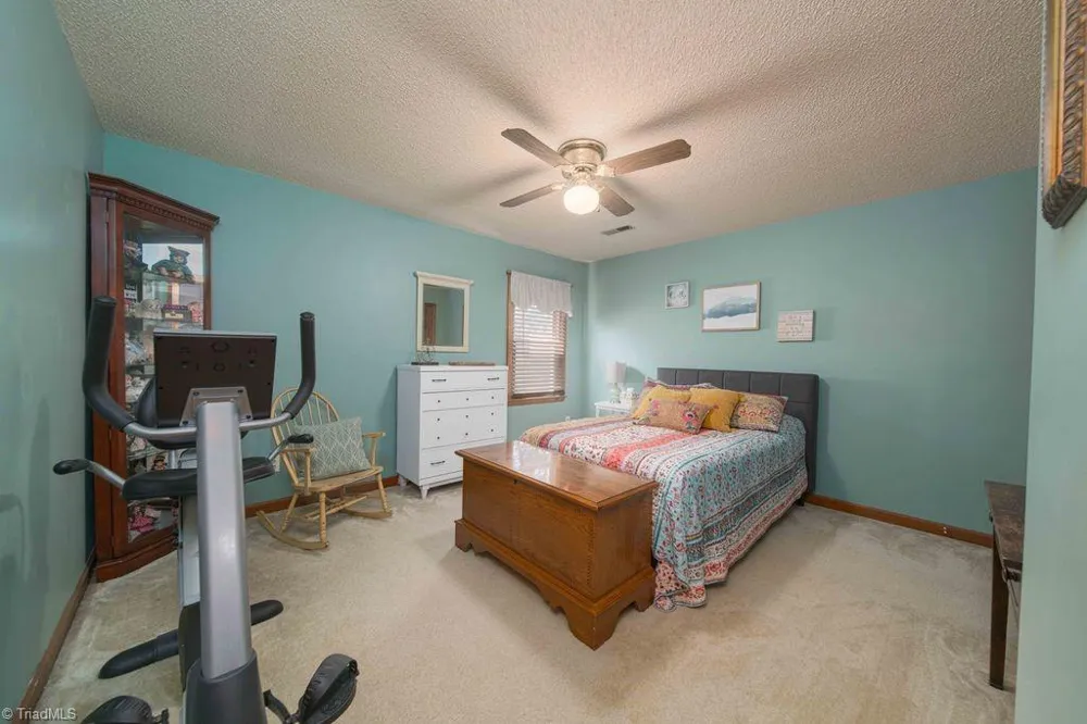 204 Linville Springs Road Kernersville, NC 27284