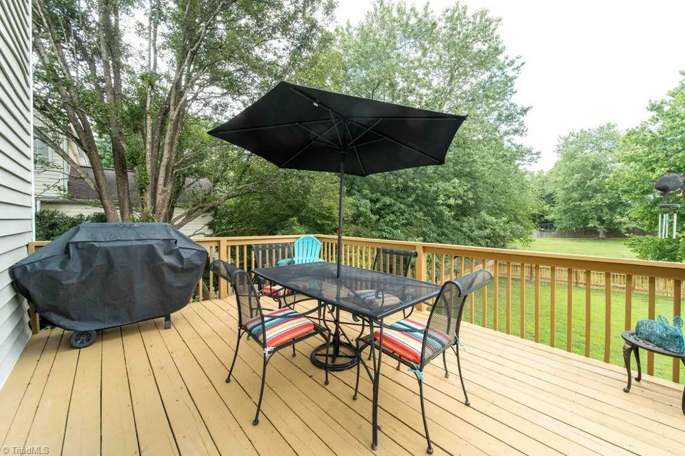 204 Linville Springs Road Kernersville, NC 27284