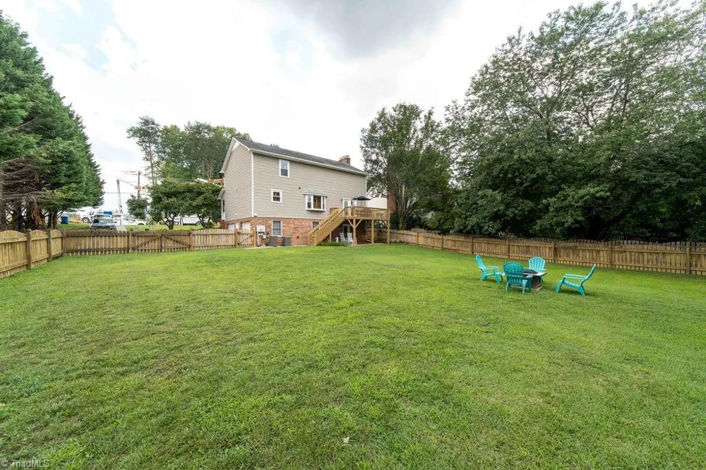 204 Linville Springs Road Kernersville, NC 27284