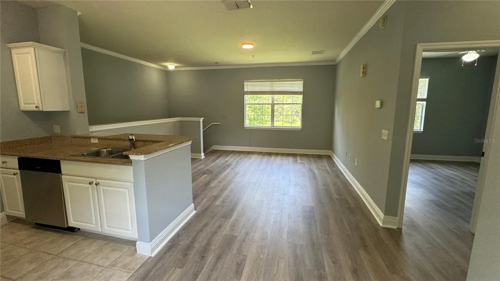 234 SOUTHERN PECAN CIRCLE #202 Winter Garden, FL 34787