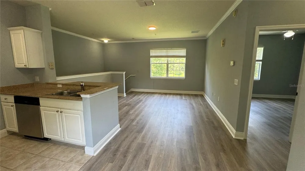 234 SOUTHERN PECAN CIRCLE #202 Winter Garden, FL 34787