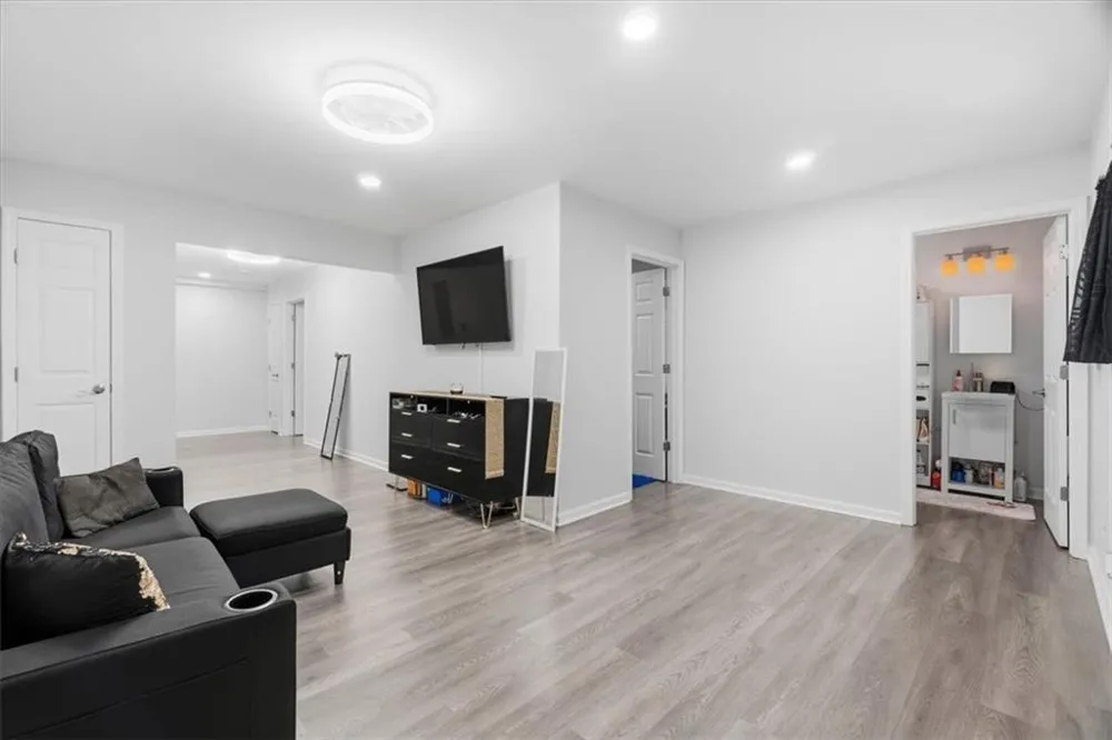 4948 Oak Meadow Lane Oakwood, GA 30566