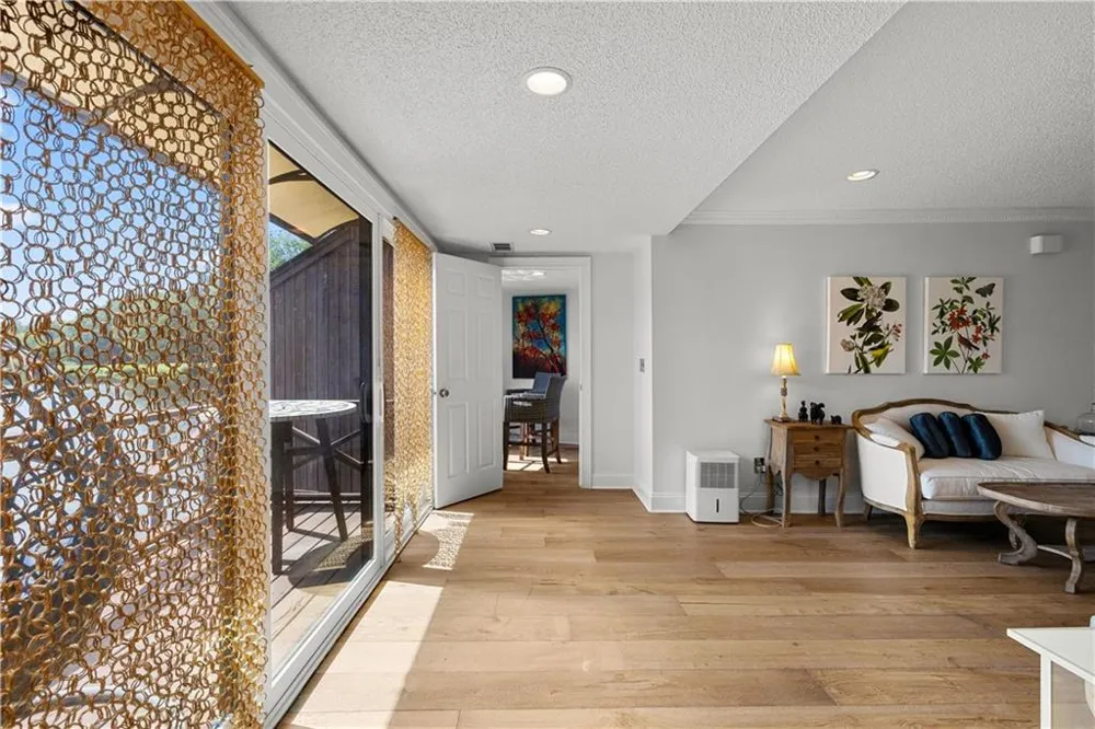 8 Northlake Circle Peachtree City, GA 30269
