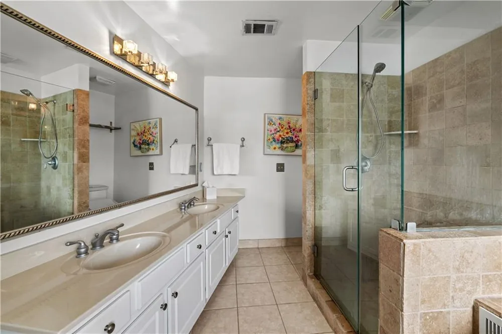 8 Northlake Circle Peachtree City, GA 30269