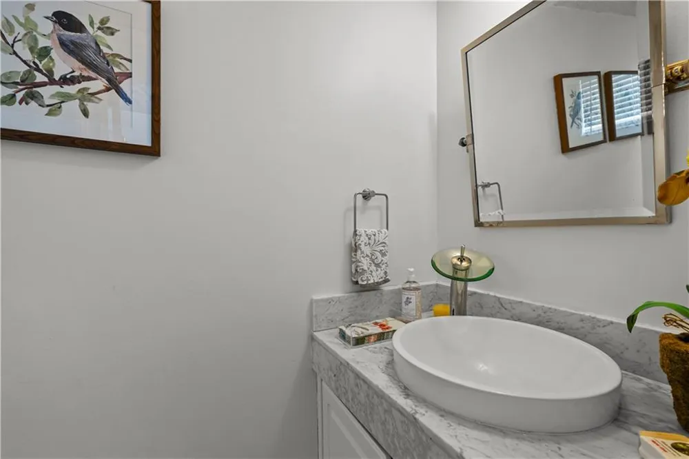 8 Northlake Circle Peachtree City, GA 30269