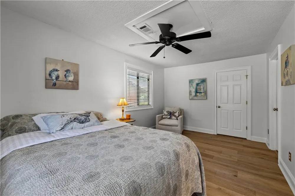 8 Northlake Circle Peachtree City, GA 30269