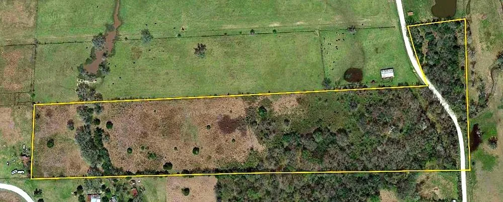 15 Greenbriar Road Madisonville, TX 77864
