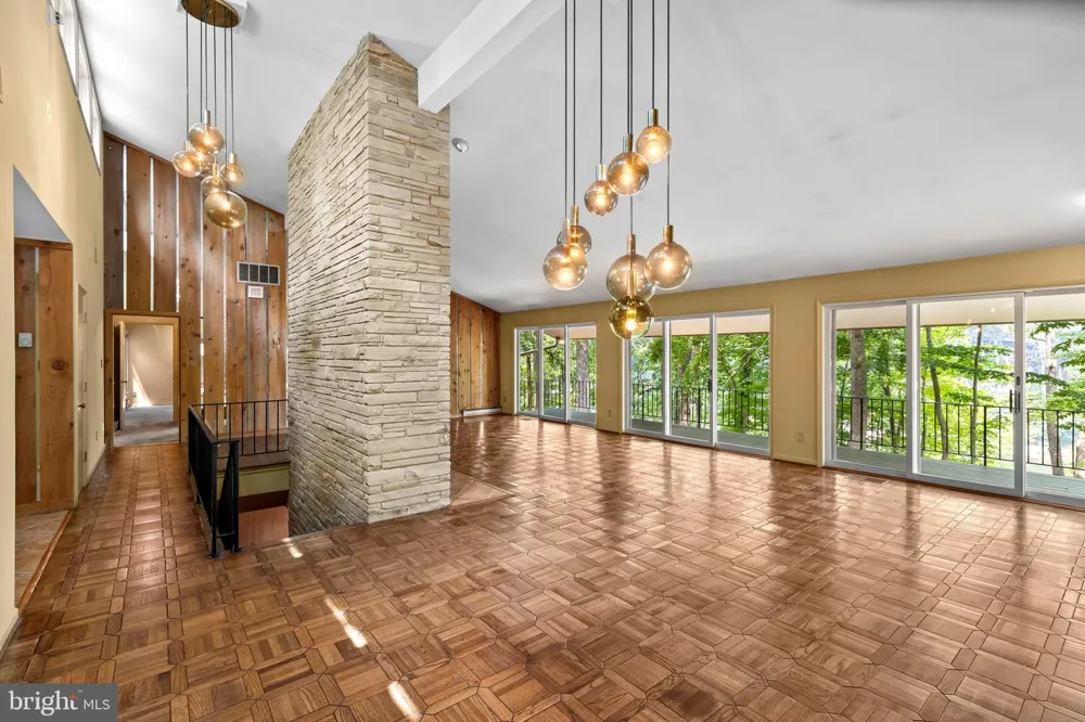500 SARA DRIVE Annapolis, MD 21401
