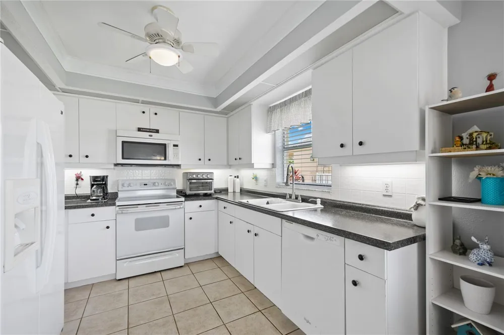 5800 SABAL TRACE DRIVE #301 North Port, FL 34287