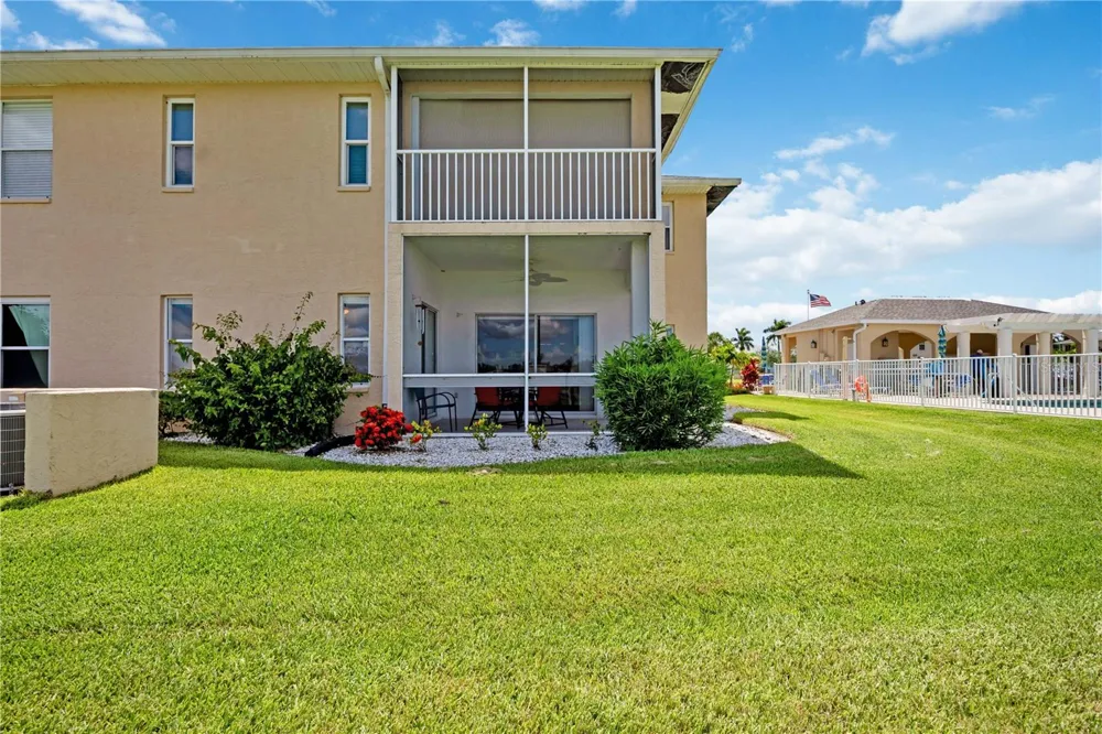 5800 SABAL TRACE DRIVE #301 North Port, FL 34287