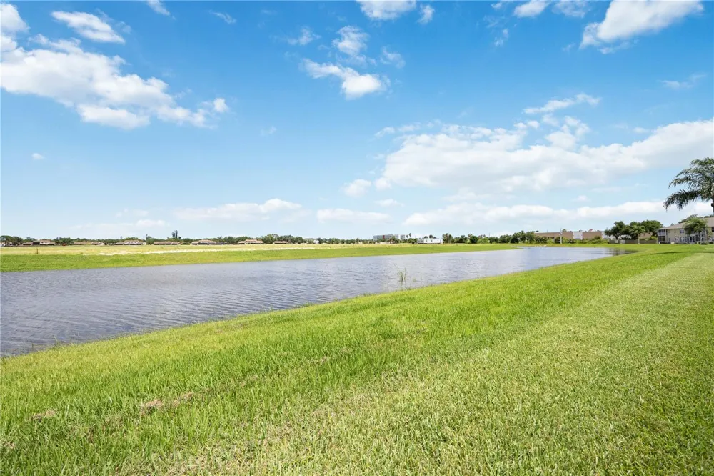 5800 SABAL TRACE DRIVE #301 North Port, FL 34287