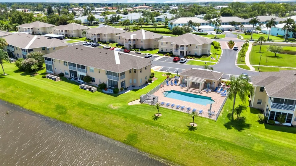 5800 SABAL TRACE DRIVE #301 North Port, FL 34287