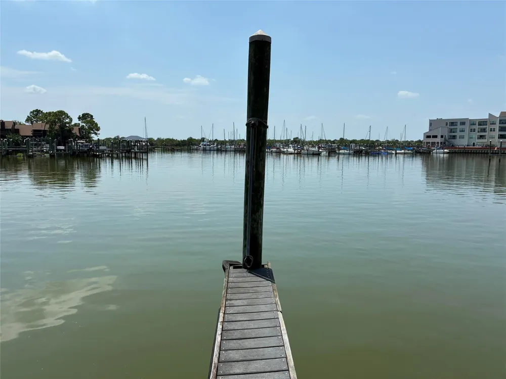 Davis Road Dock 18, Slip 10 League City, TX 77573