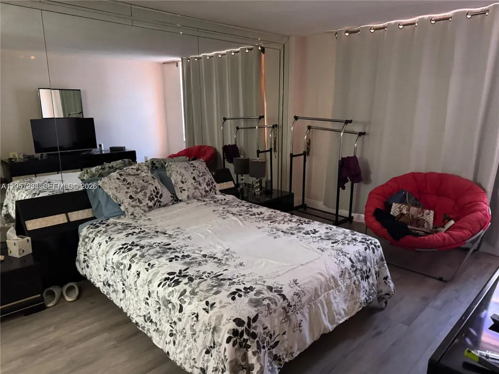 2750 NE 183rd St #1503 Aventura, FL 33160