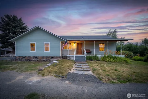 8511 E Hamilton Road