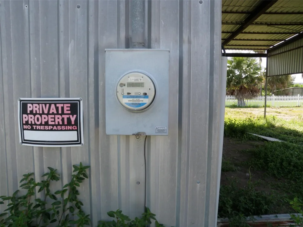 131 St Mary Matagorda, TX 77457