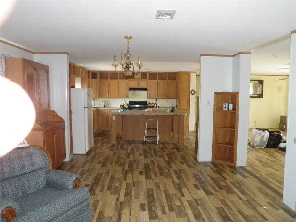 131 St Mary Matagorda, TX 77457