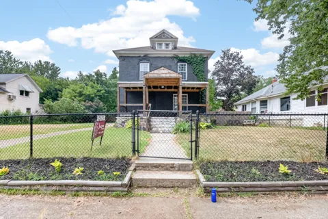 66 Magnolia Avenue