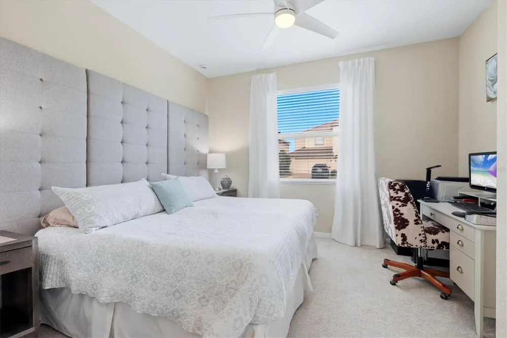 11702 ANHINGA AVENUE Venice, FL 34292