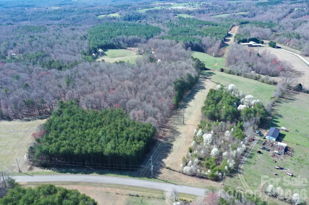 1188 Camp Creek Road Hickory, NC 28602