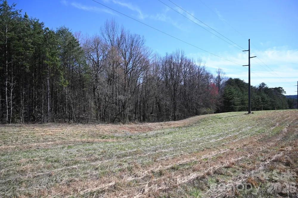 1188 Camp Creek Road Hickory, NC 28602