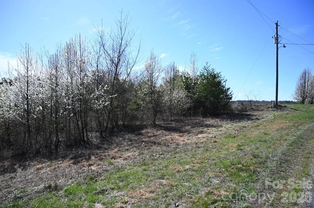 1188 Camp Creek Road Hickory, NC 28602