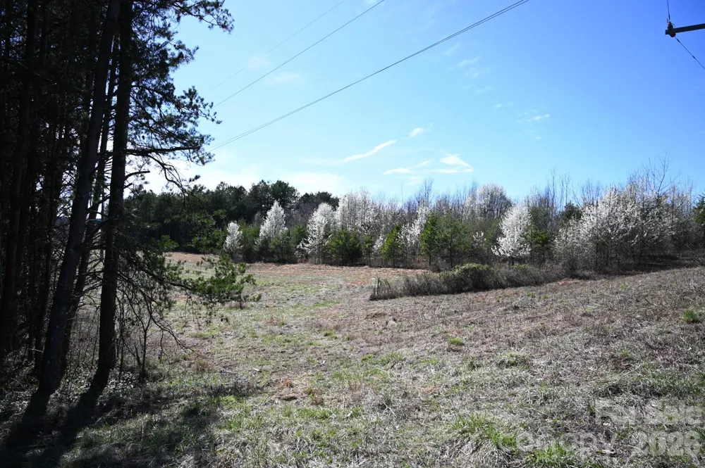1188 Camp Creek Road Hickory, NC 28602