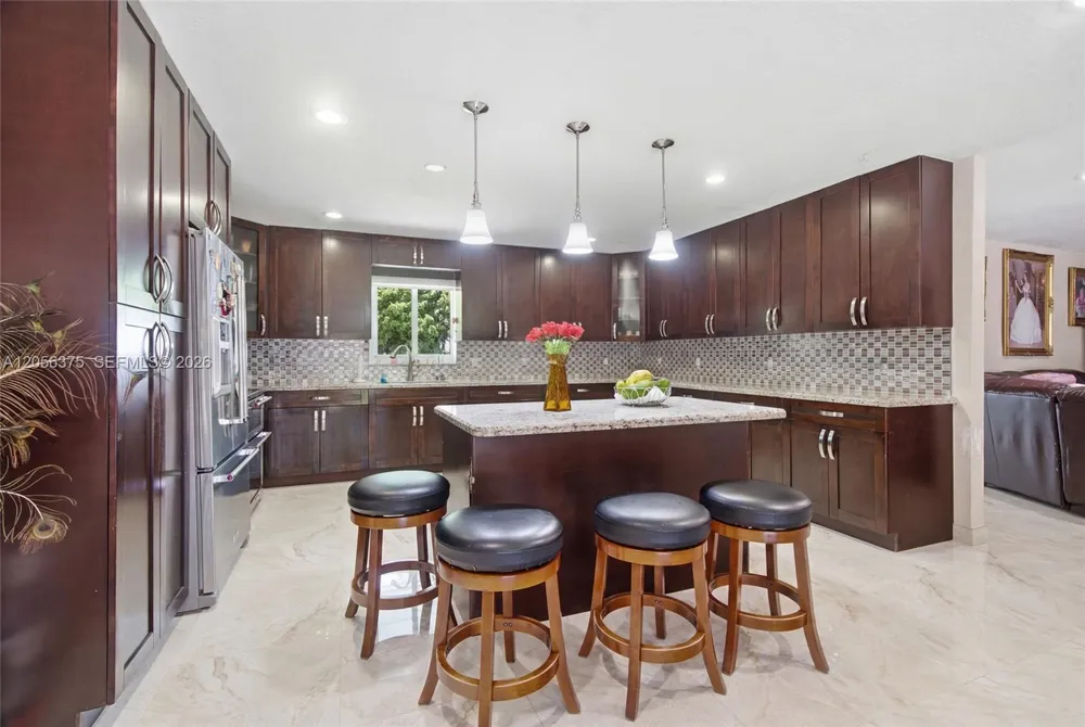 19501 SW 236th St Homestead, FL 33031