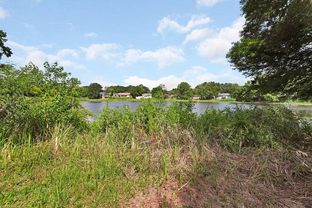 50 BONITA ROAD Debary, FL 32713