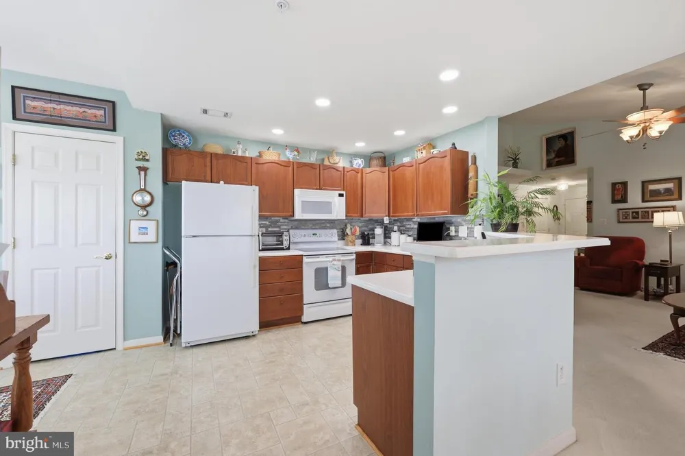 2501 COLERIDGE DRIVE #3A Frederick, MD 21702