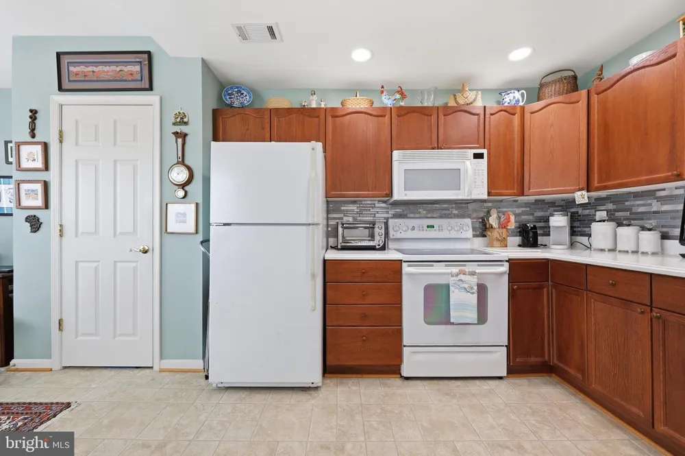 2501 COLERIDGE DRIVE #3A Frederick, MD 21702