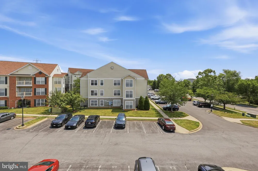 2501 COLERIDGE DRIVE #3A Frederick, MD 21702