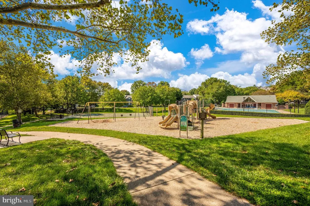 2501 COLERIDGE DRIVE #3A Frederick, MD 21702