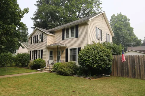 158 W Read Street