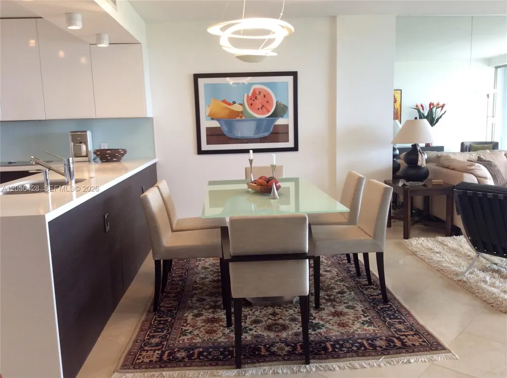 155 OCEAN LANE DR #1004 Key Biscayne, FL 33149