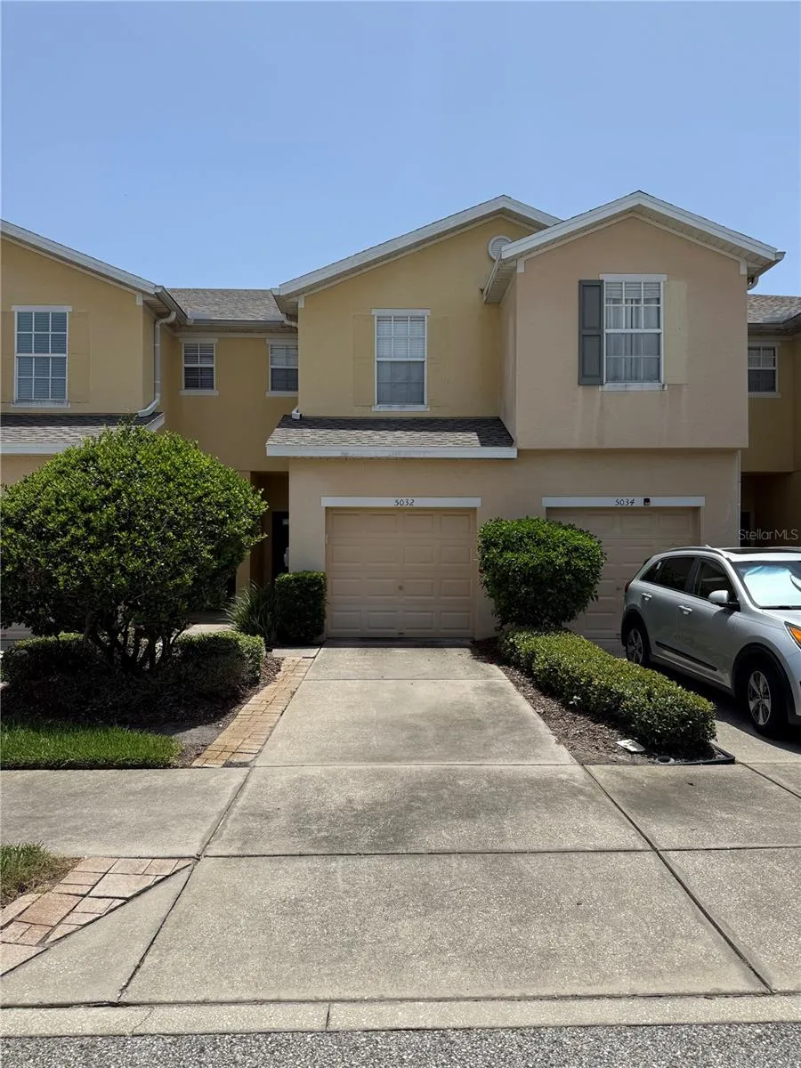 5032 WHITE SANDERLING COURT Tampa, FL 33619